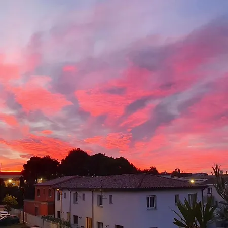 Apartment L'olivier, Standing Terrasse Parking Wi-fi Netflix Beziers