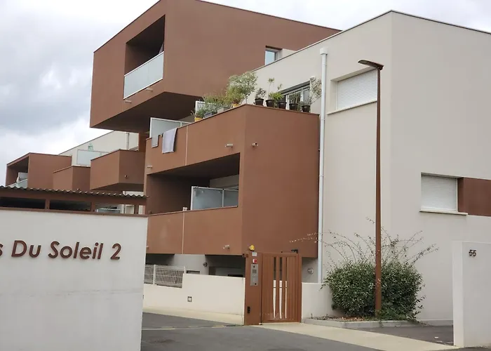 L'olivier, Standing Terrasse Parking Wi-fi Netflix * Μπεζιέ